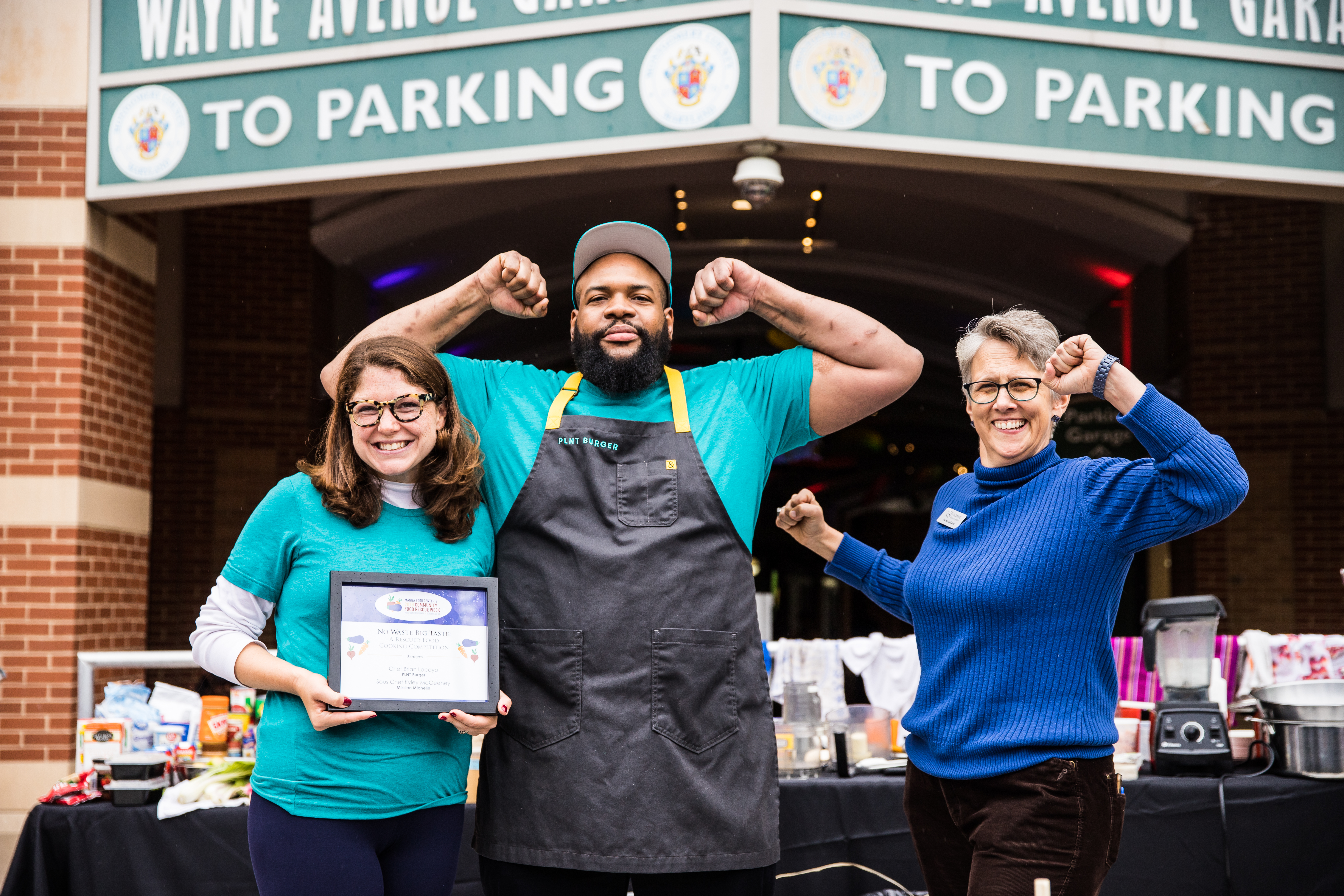 Manna CEO Jackie DeCarlo with The Winning Team of Chef Bryan Lacayo and Sous Chef Kyley McGeeney.